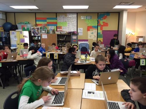 classroom using laptops 